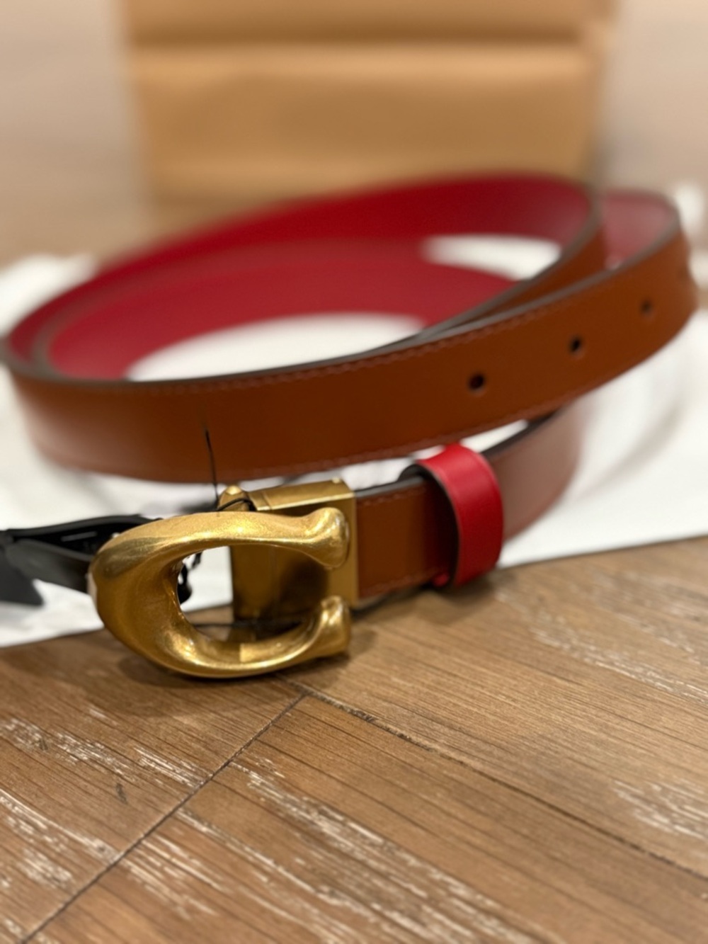 Coach Brown Reversible Leather Belt with Brass C' Buckle and including Dust Bag - Picture 2 of 9